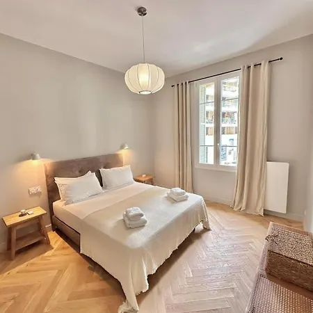 Luxe Negresco Riviera Apartment