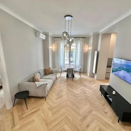 Luxe Negresco Riviera Apartment Nice